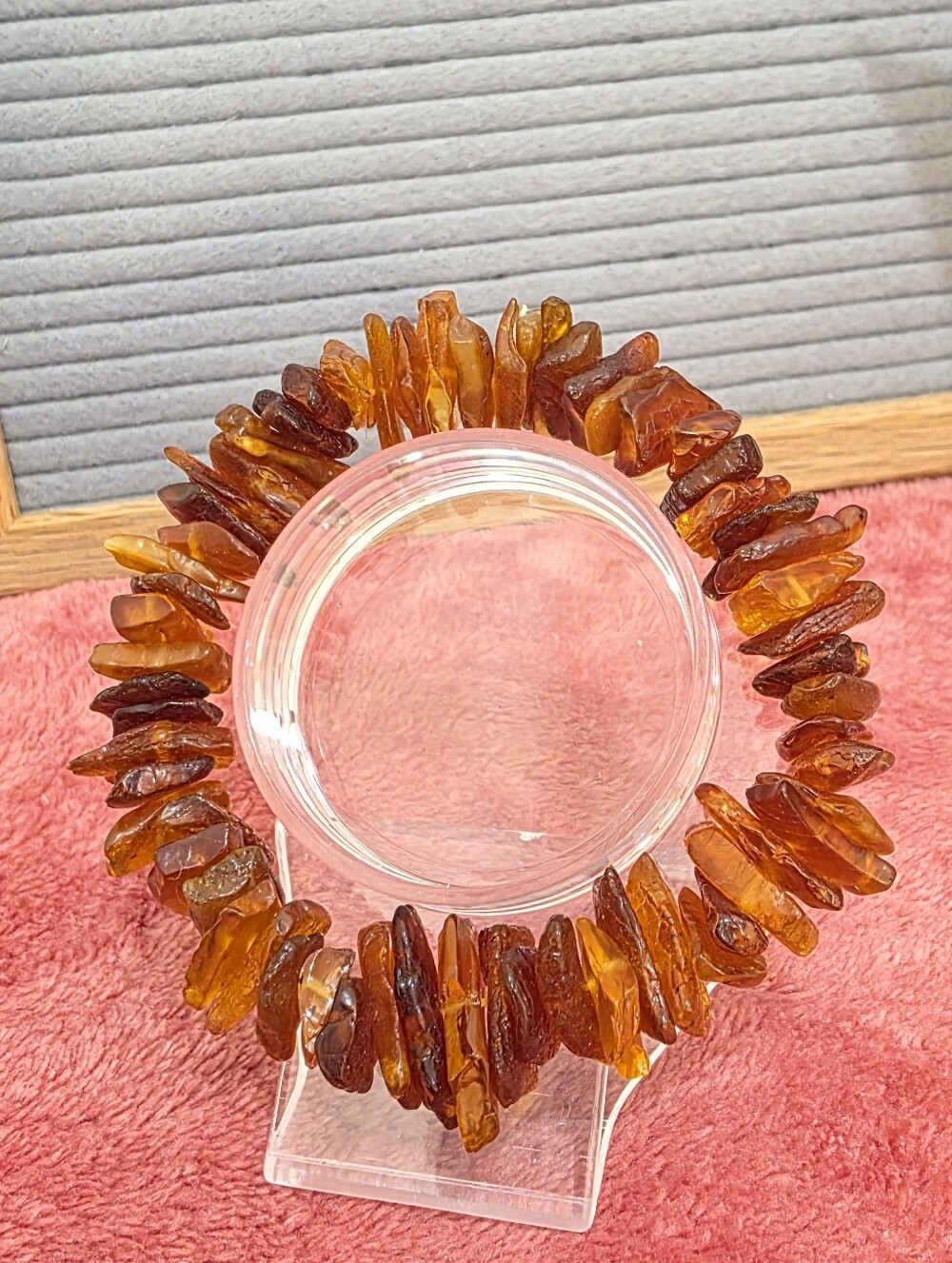 Amber Chip Stretch Bracelet - Honey Brown